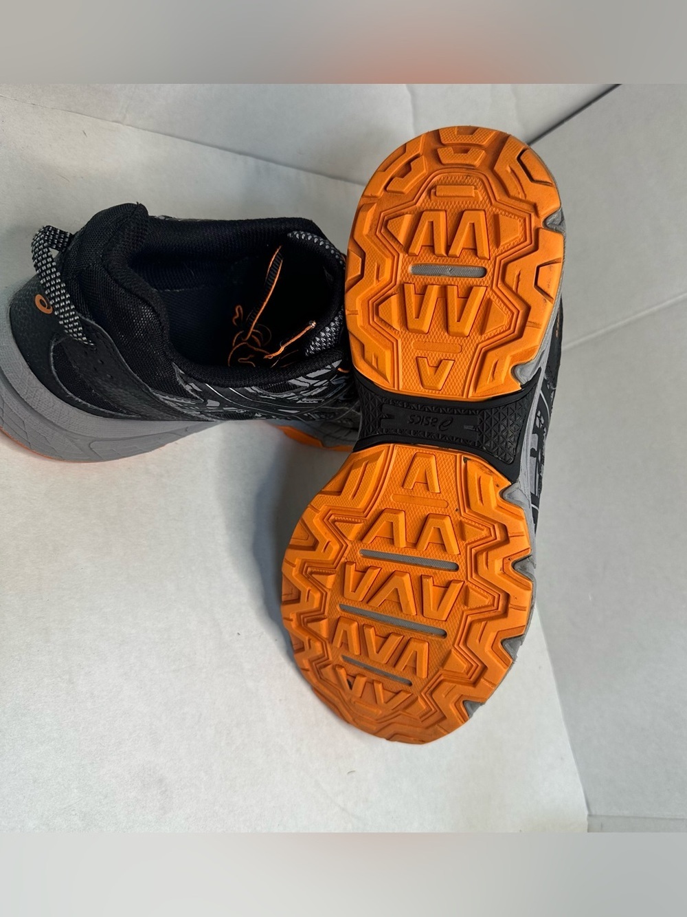 Asics Gel-Venture 6 Shoes Mens Size 8 1/2 Gray Black Orange Trail - Picture 6 of 8